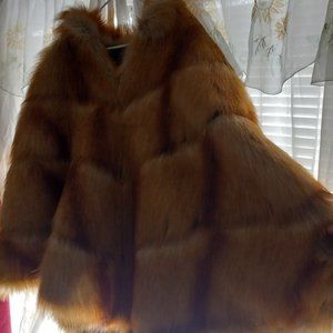 Fhillinuo Faux Red Fox Fur Poncho One size fits all
